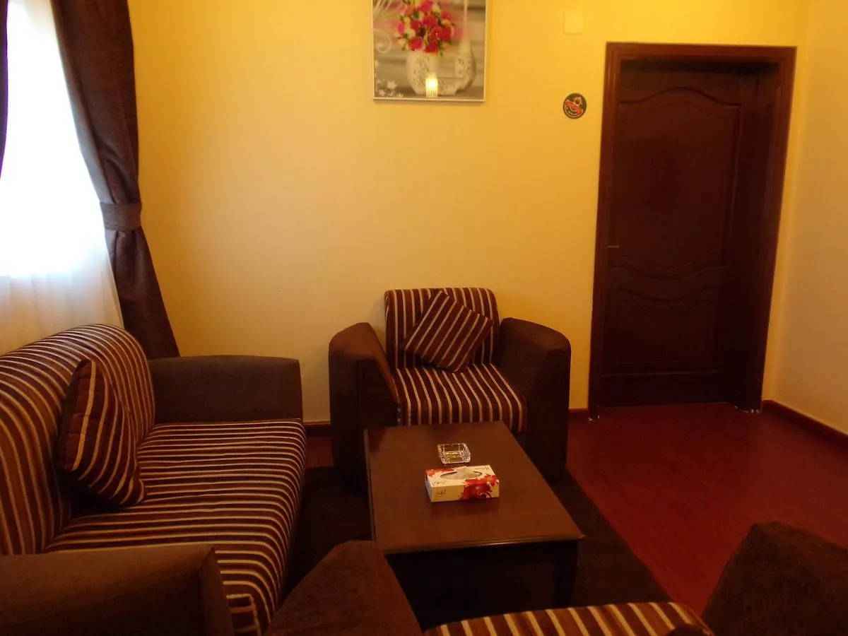 Zahrat Al Saleh Hotel 3*, Medina